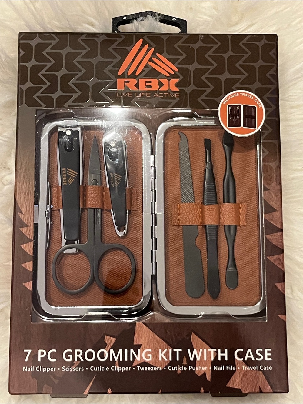 RBX 7-Piece Men’s Grooming Kit in Brown and Black